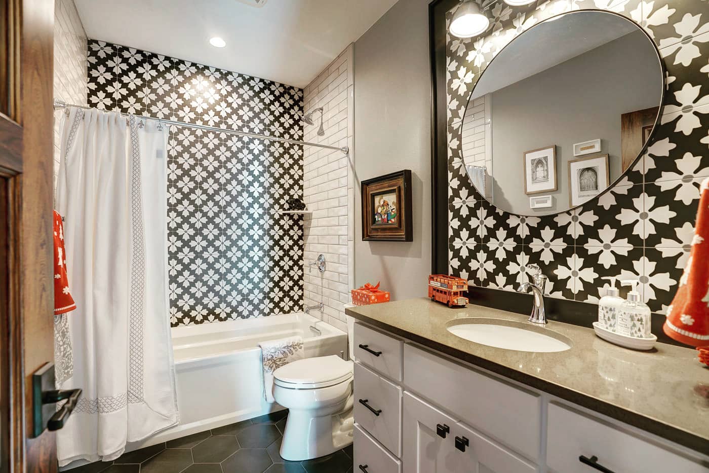 Valencia Midnight Blossom Porcelain Tile 8x8"