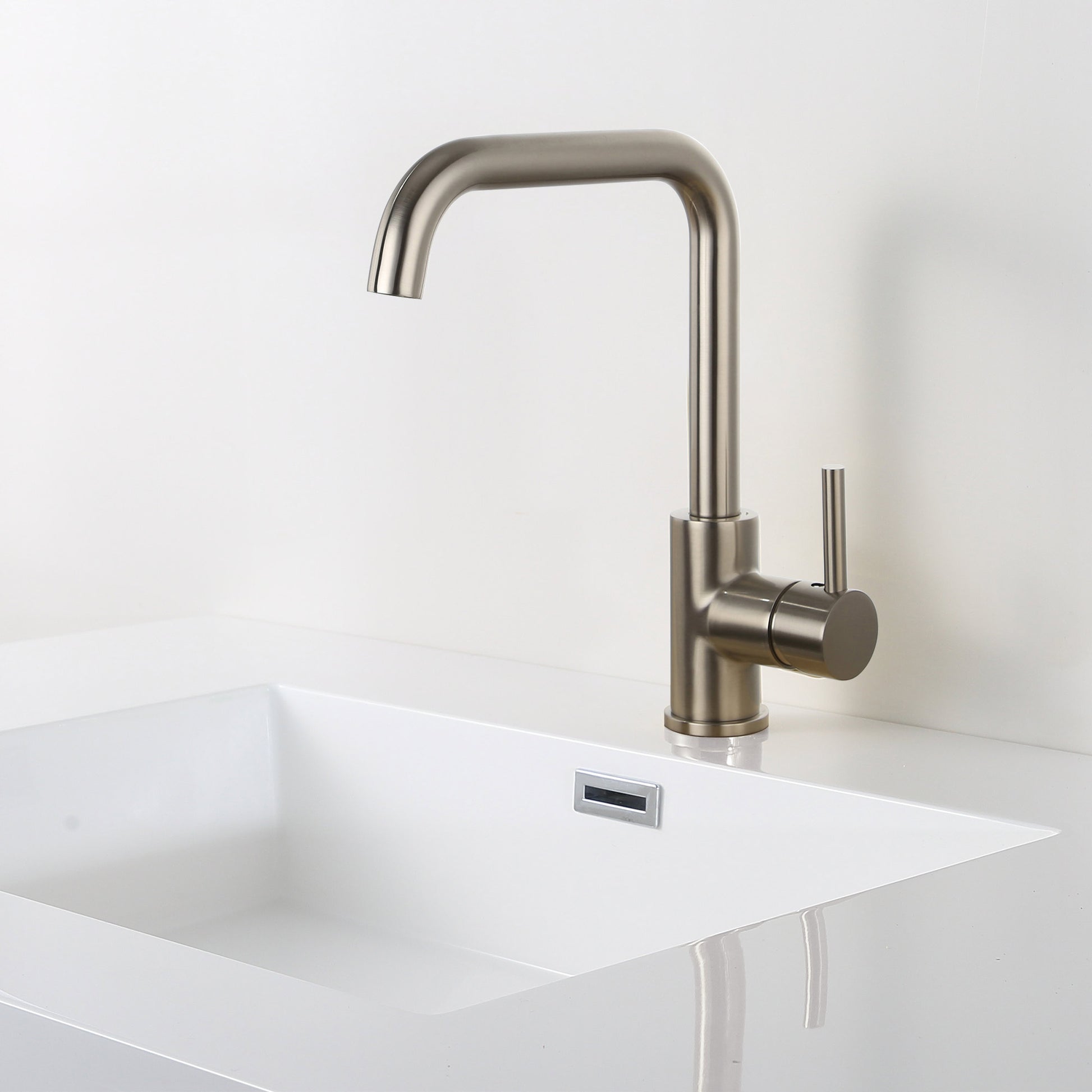 Single Handle Lavatory Faucet – 8001 008 -3 colors - Tilevanity.com
