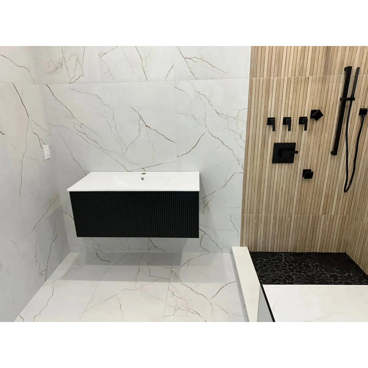 Alima 32" Black Single Bathroom Vanity With Ceramic Top - Tilevanity.com